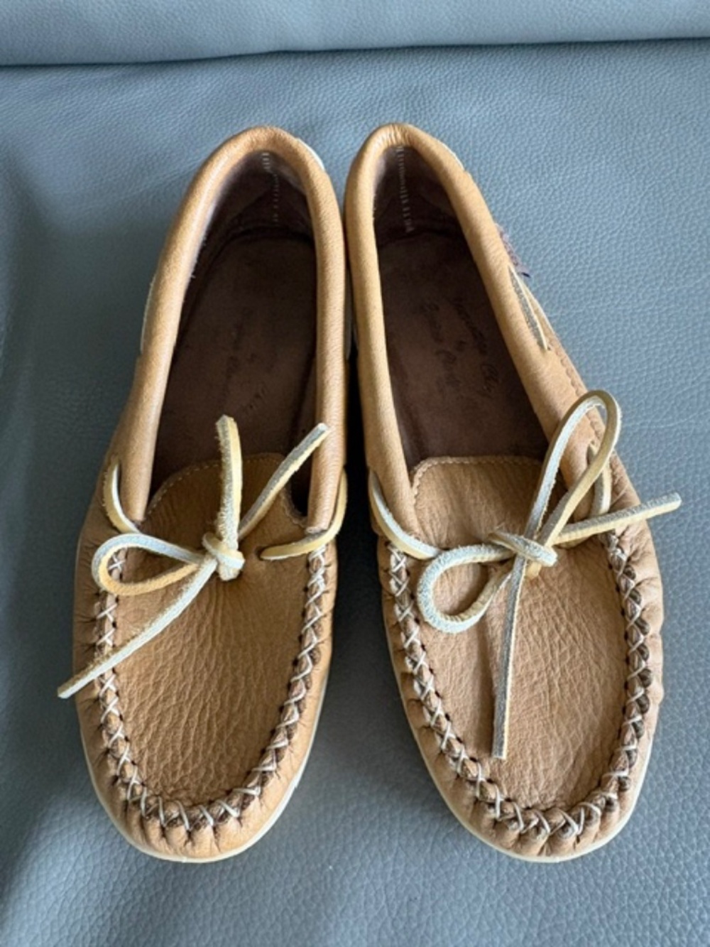 Laurentian Chief L8 Kabir Collar moccasin slippers moose hide leather tan